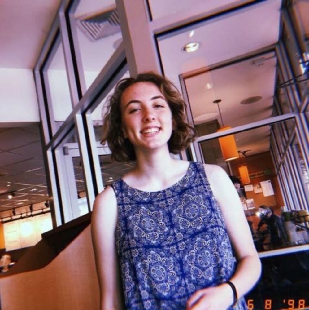 Meet your Posher, Elena
